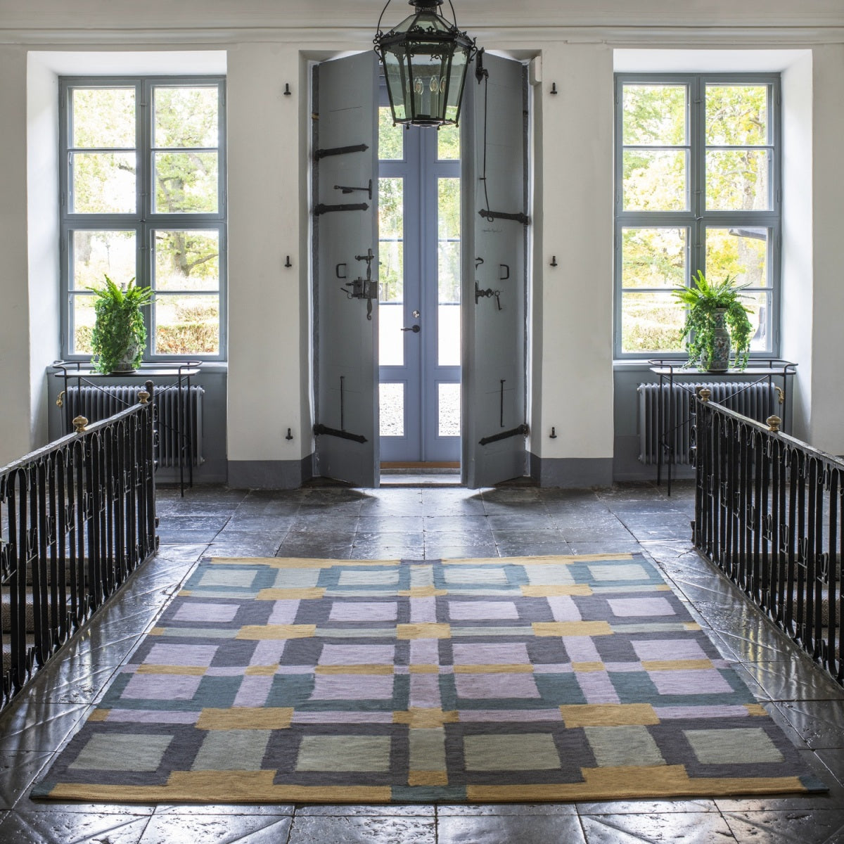 Vandra Rugs