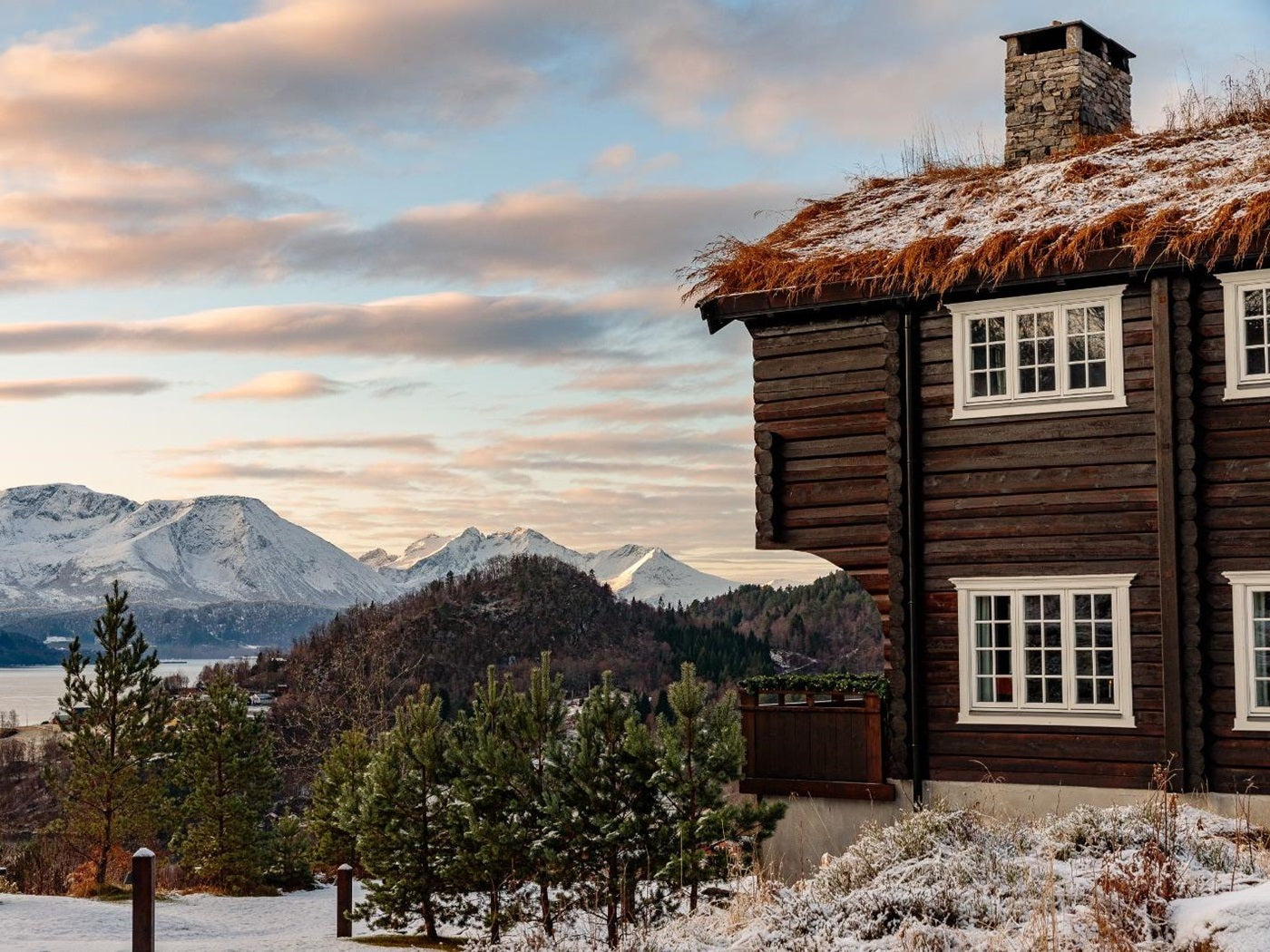 Storfjord, Hotel