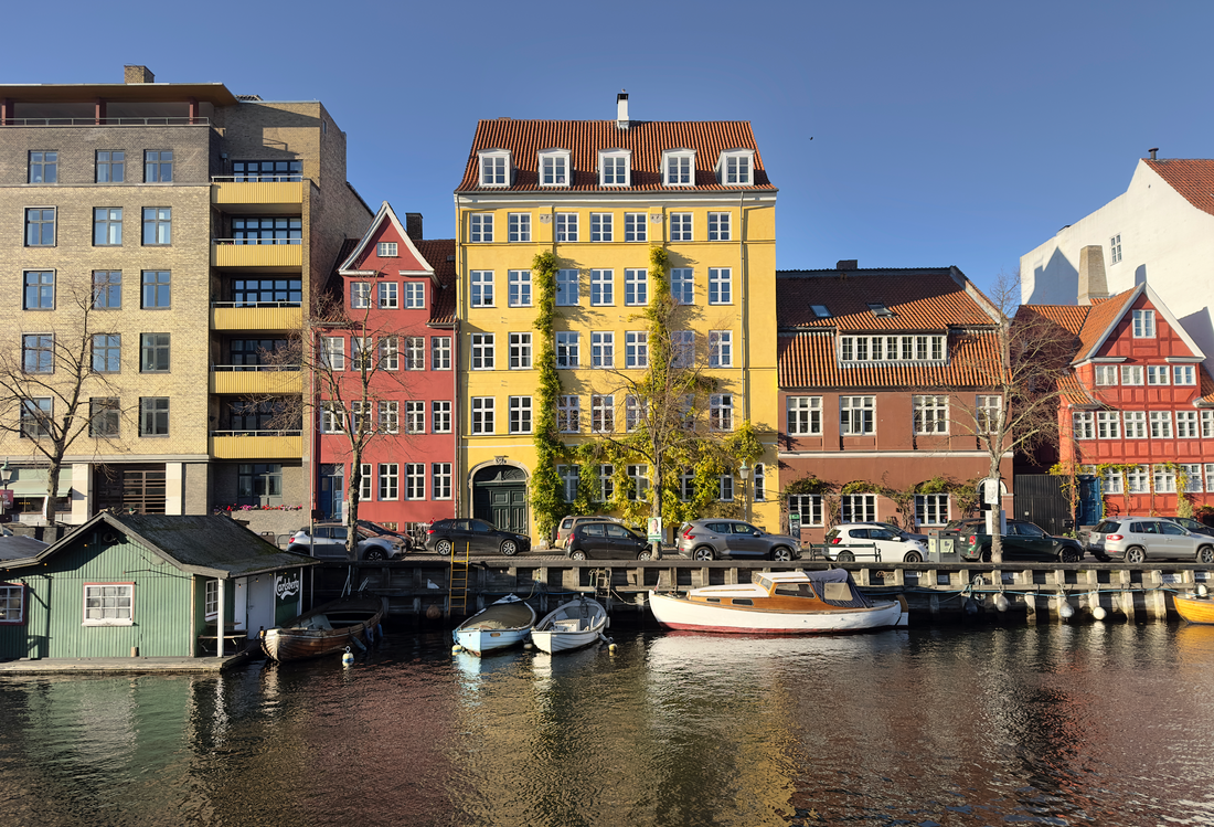 The Apartment Residence and Space, Hotel