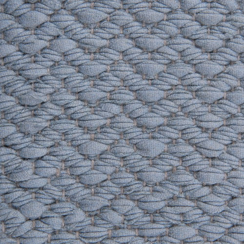 <p>Zig Zag, light blue 0435 on the natural yarn</p>