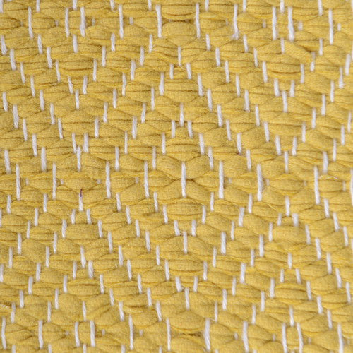 <p>Diamond Twill, yellow 0437 on the white yarn</p>