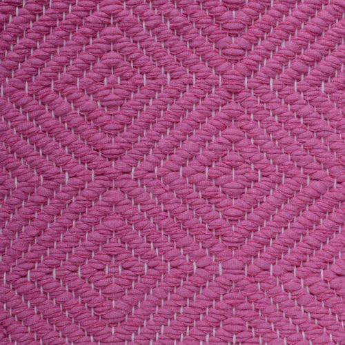<p>Big Diamond Twill, bright pink 0447 on the white yarn</p>