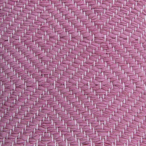 <p>Big Diamond Twill, pink 0448 on the white yarn</p>
