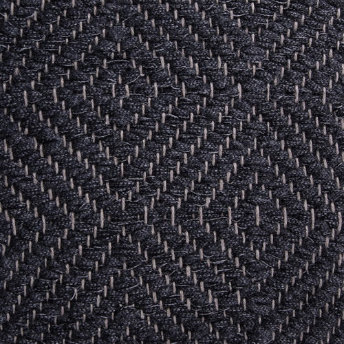 <p>Big Diamond Twill, dark grey 0476 on the natural yarn</p>