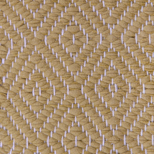 <p>Diamond Twill, yellow 0484 on the white yarn</p>