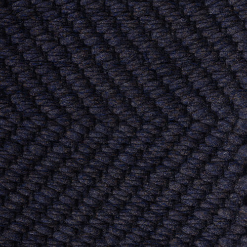 <p>Herringbone, dark blue 0493 on the black yarn</p>