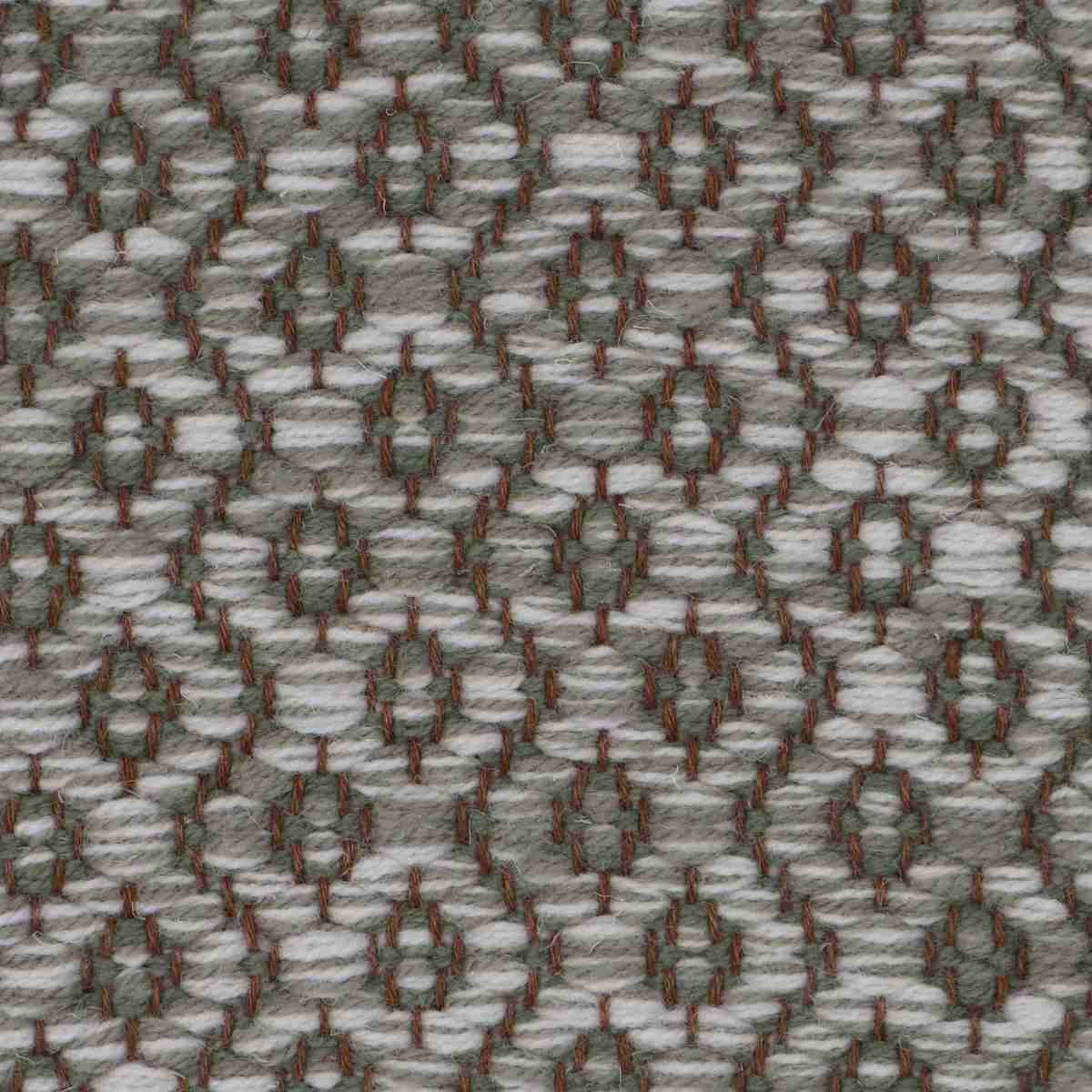 <p>Round Rosepath, main grey mix 1011, 1023, inside green 1025 on the brown yarn</p>