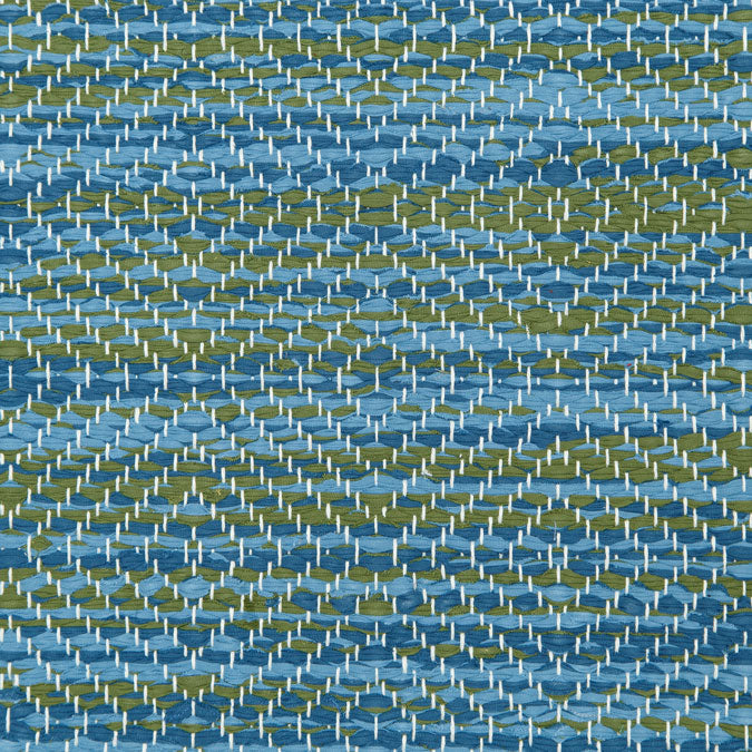 <p>Big Diamond Twill, mix of colors 453, 519, 521 on the white yarn</p>