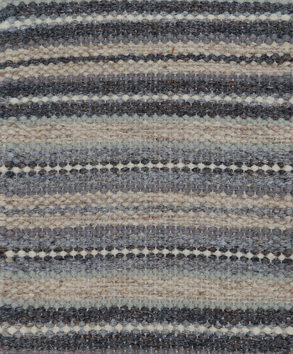<p>Bespoke Single Weave Striped, base - beige mix 02, 03, pattern 1. - 05, 17, pattern 2. - 08, 11, stripe 1. - 1021, 1007, stripe 2. - 1011, dots - cream 07</p>