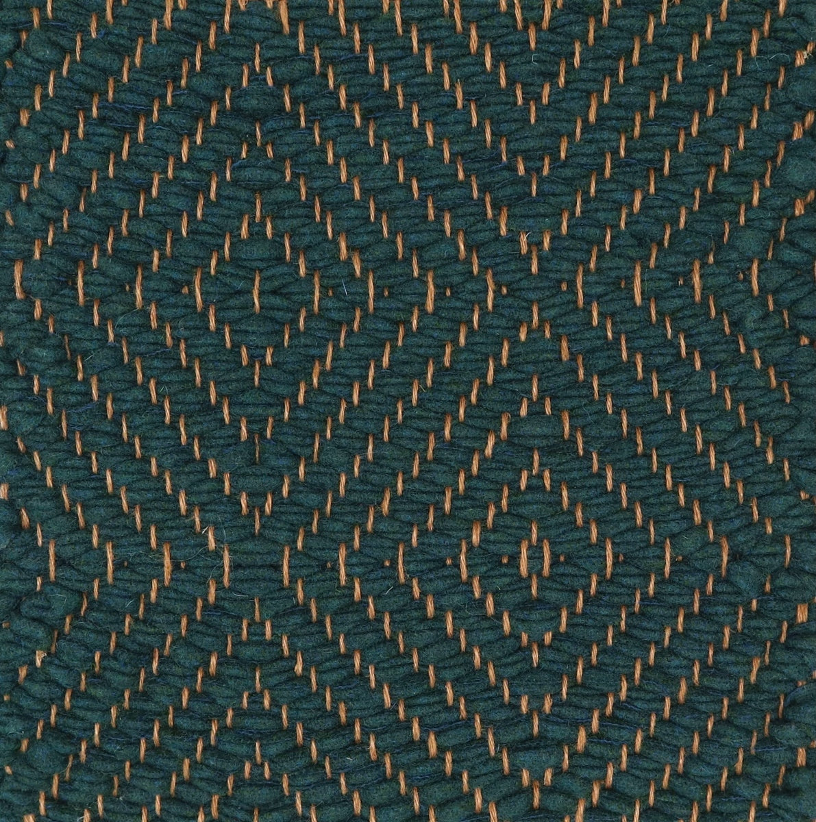 <p>Big Diamond Twill, dark green-blue 0541 on the brown yarn</p>