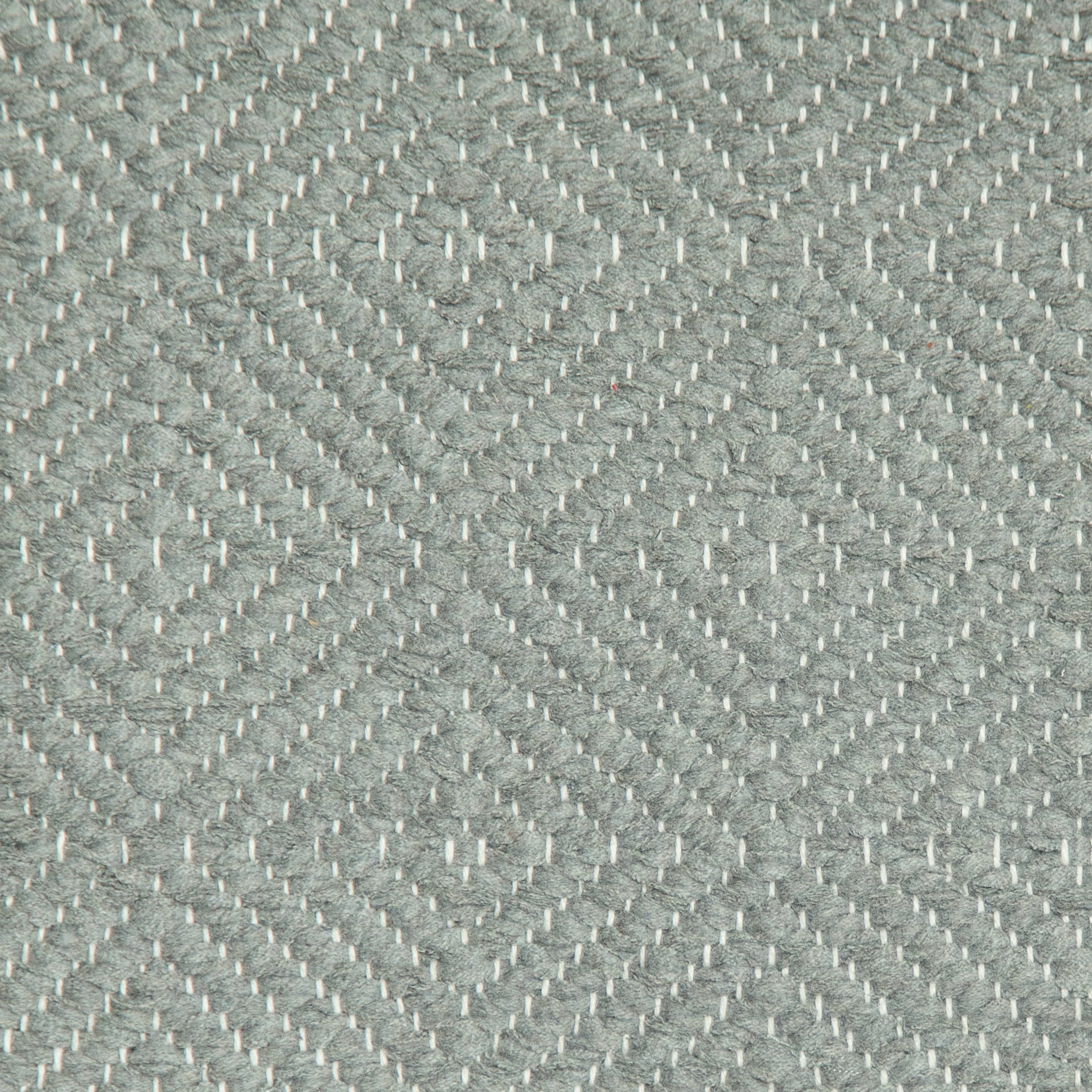 <p>Big Diamond Twill, grey 0478 on the white yarn</p>