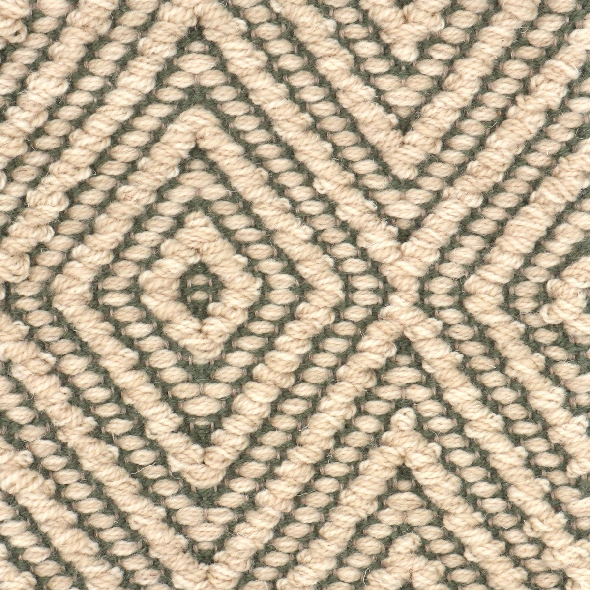 <p>Big Diamond Twill in Boucle, main bouclé in cream mix 6023, 06, inside 1025 on the natural yarn</p>