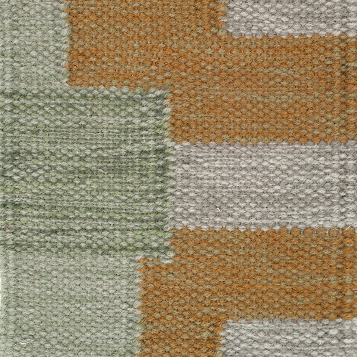 <p><meta charset="UTF-8"><span>CATENA Gold, light green mix CH016, CH4360, CH033, grey mix 1002, 1009, green- grey mix 1025, CH033, 4015, ochre mix 4012, 6004</span><br></p>