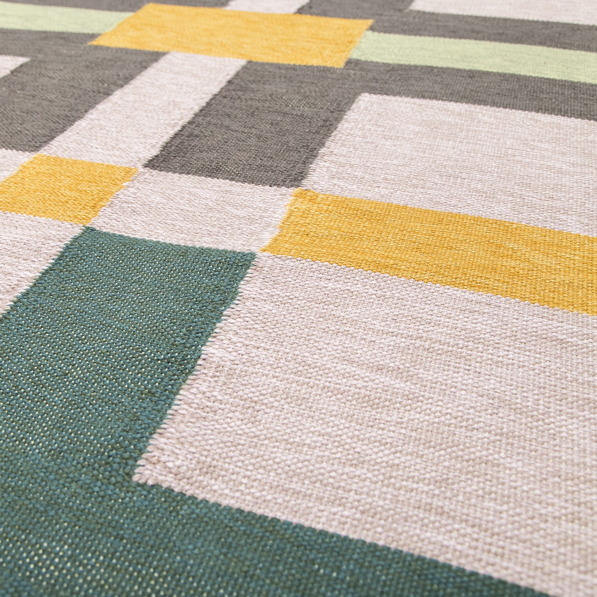 Catena – Yellow, Lilac and Green