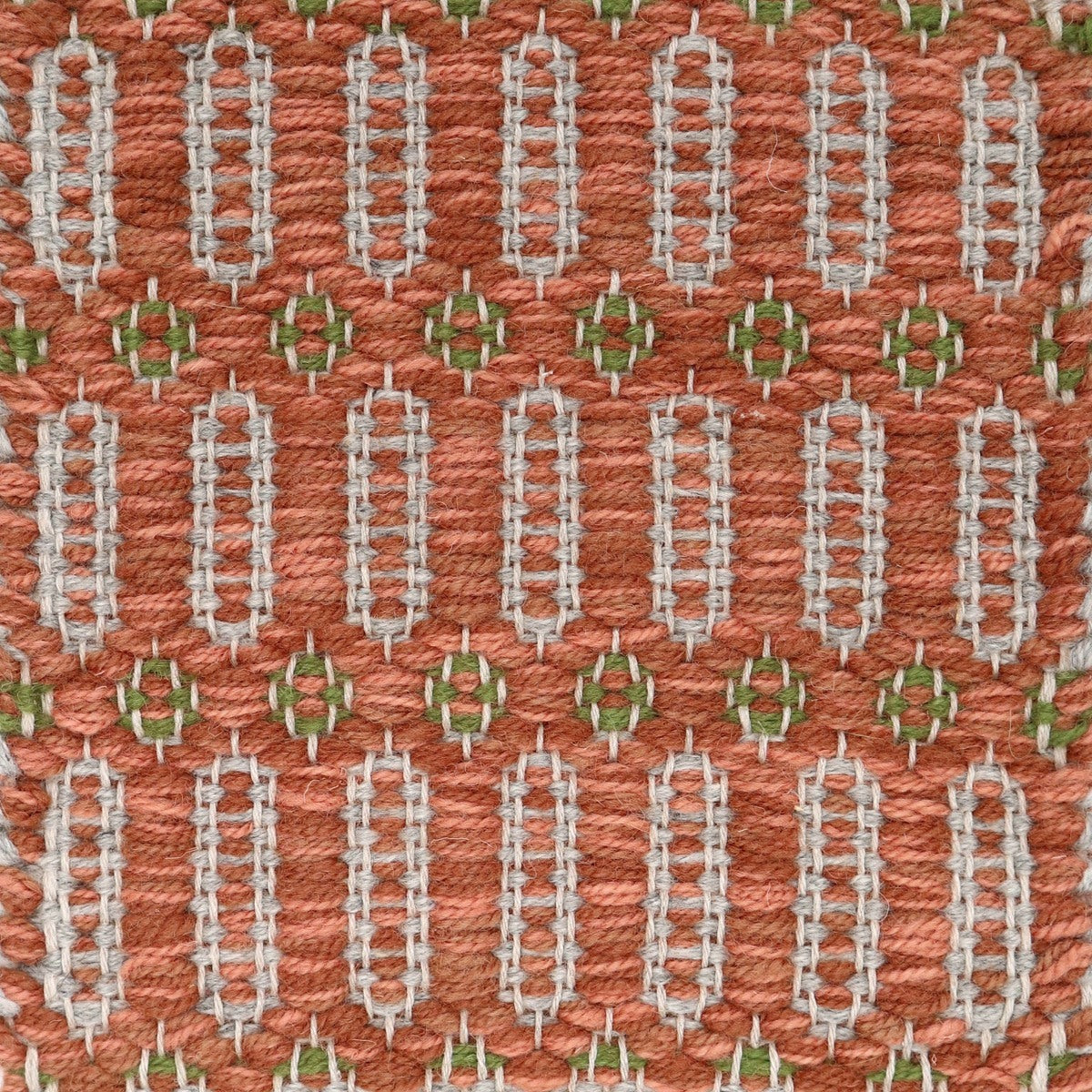 <p>Columns Double-Coloured, main brown mix 6008, 6002, 8119, inside columns grey 04, inside rosepath green CH015 on the natural yarn</p>