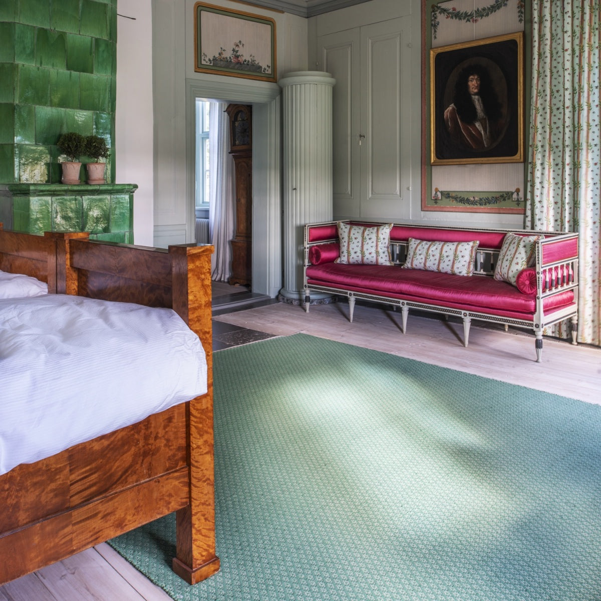 Vandra Rugs