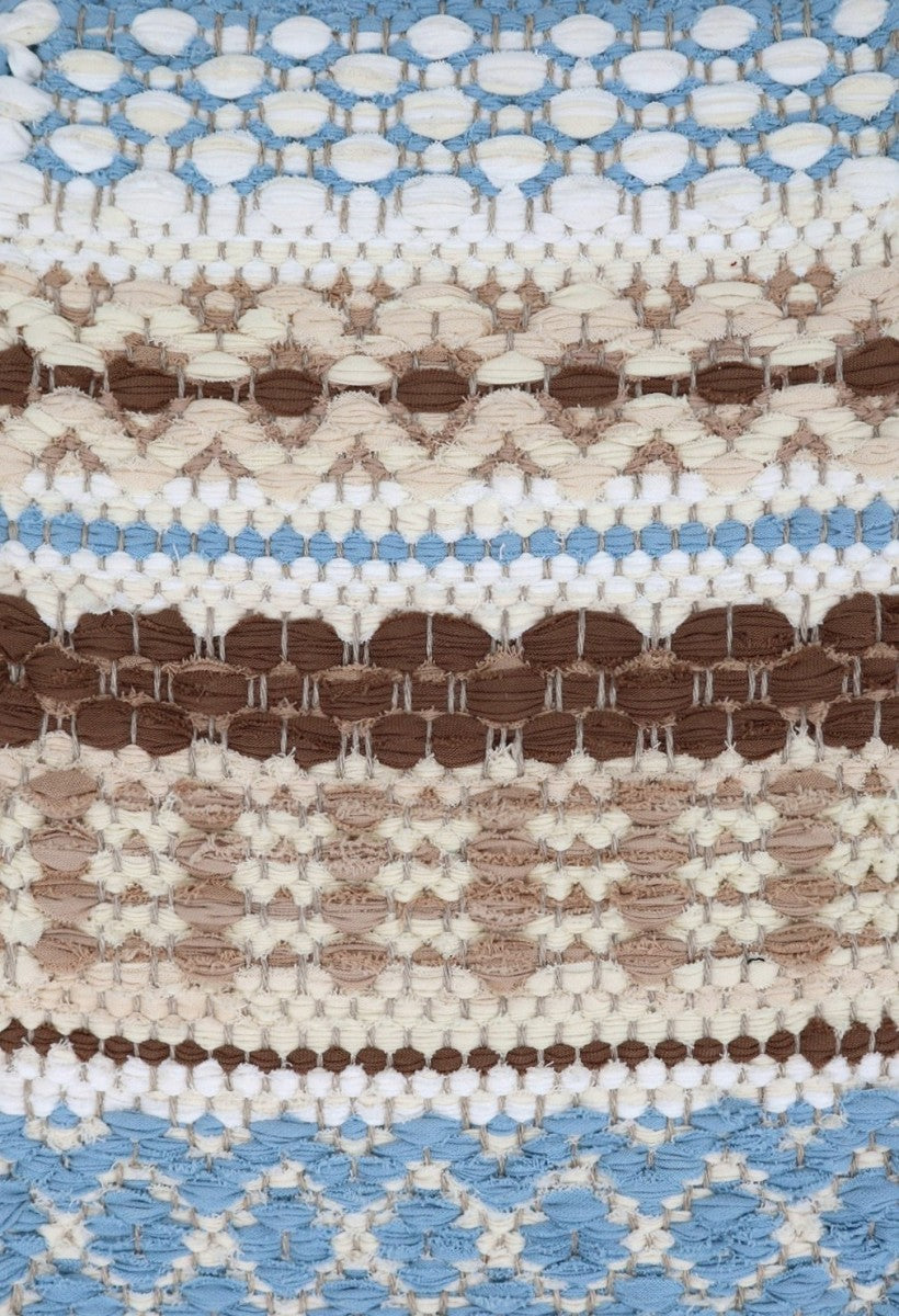 <p>Country Rug, base white 101, 102, brown 220, blue 501, white mix 103, 104, cream mix 234, 203 on the natural yarn</p>