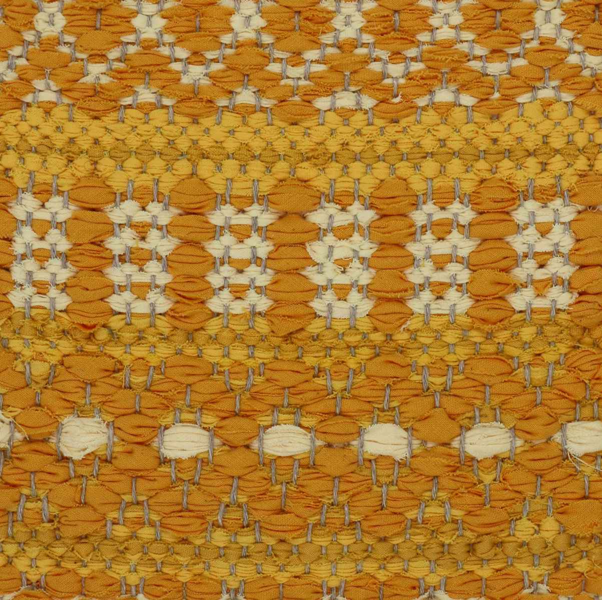 <p>Country Rug , main warm yellow 276, inside cream 271, inside yellow mix 274, 275 on the  natural yarn</p>