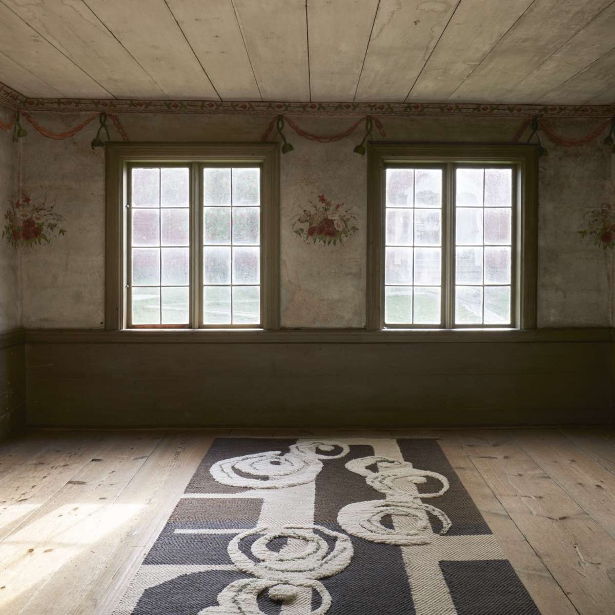Vandra Rugs