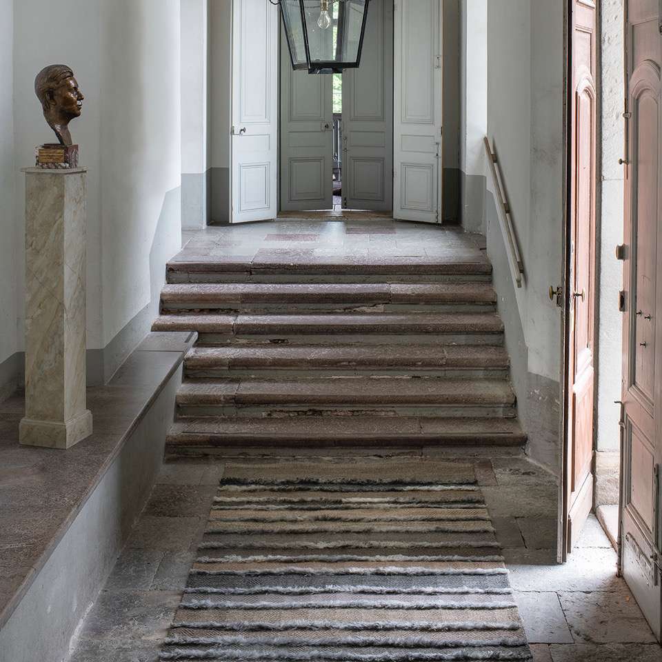Vandra Rugs