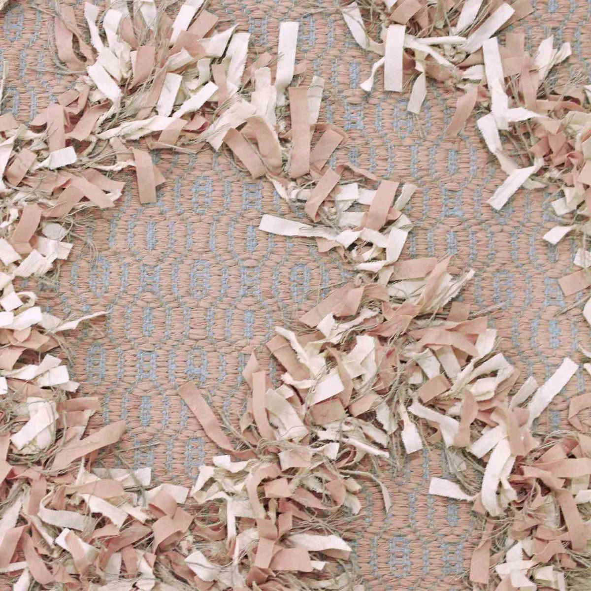 <p><meta charset="UTF-8"><a id="fancybox-right"></a><span class="fancy-ico" id="fancybox-right-ico"></span></p>
<div id="fancybox-title" class="fancybox-title-inside"></div>
<div class="fancybox-title-inside">
<div class="fancybox-title-inside" id="fancybox-title">
<meta charset="UTF-8">
<span>SEA MEADOW, Soft Dual Diamond Twill, main 203, inside 127, Rya in Cotton mix in 203, 104 with natural linen yarn</span><br>
</div>
<br>
</div>