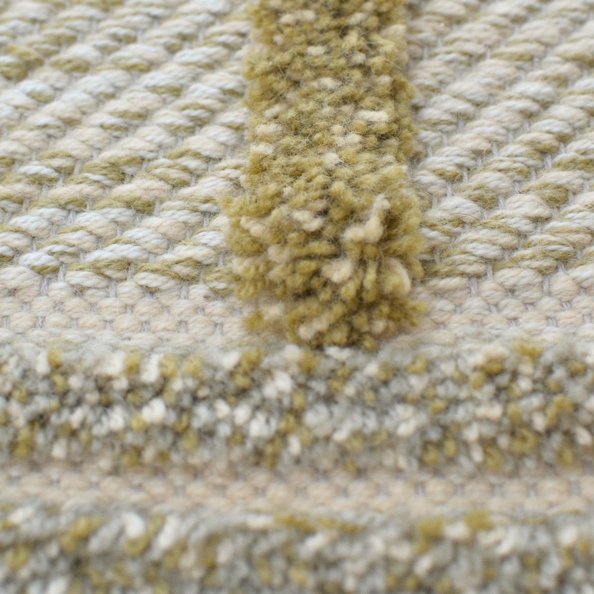 Velvet Check – Gold