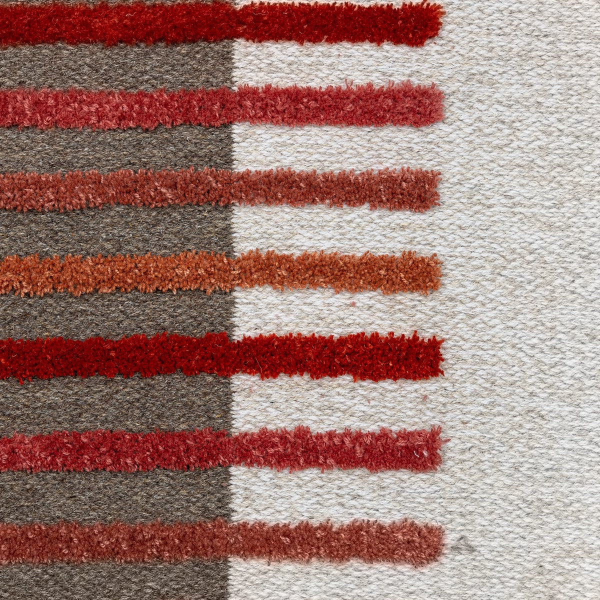 <p><meta charset="UTF-8"><a id="fancybox-right"></a><span class="fancy-ico" id="fancybox-right-ico"></span></p>
<div id="fancybox-title" class="fancybox-title-inside"></div>
<div class="fancybox-title-inside">
<div class="fancybox-title-inside" id="fancybox-title"><span>ZEBRA Black and Brown, base black 1006, stripes and yarn in brown linen yarn</span></div>
<br>
</div>