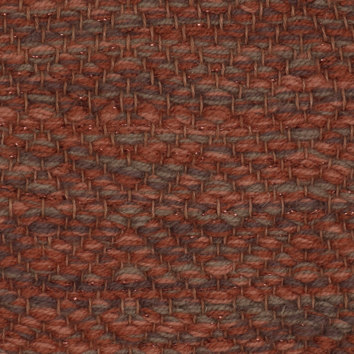 <p>Diamond Twill, Alt A + BRONZE Lurex, main brown mix  6002 (x3), 6002 + Bronze lurex (x1), 6005, 6008, 6017 on the brown yarn</p>