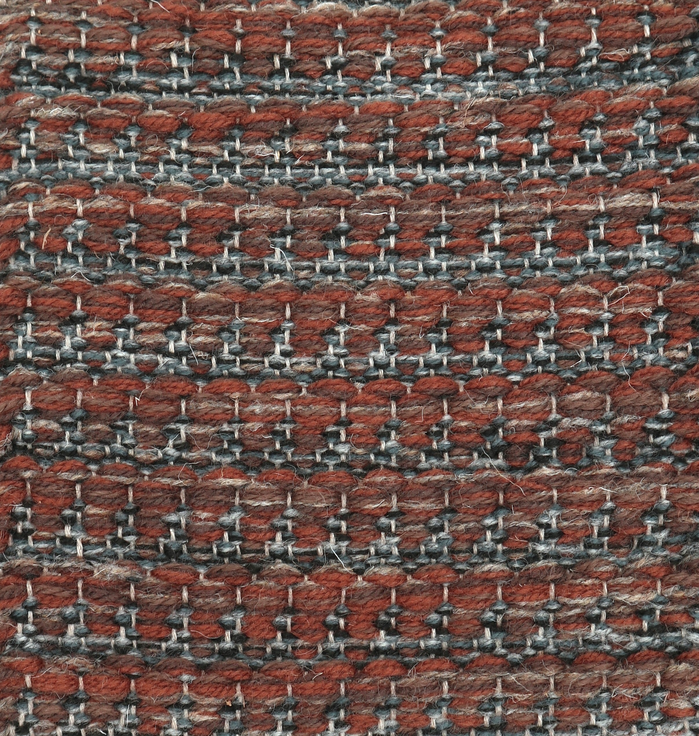 <p>Dogtooth, main brown mix 6002(40%), 11, 6017, 6005, inside mix CH7878, 04, 262, warp - natural linen</p>