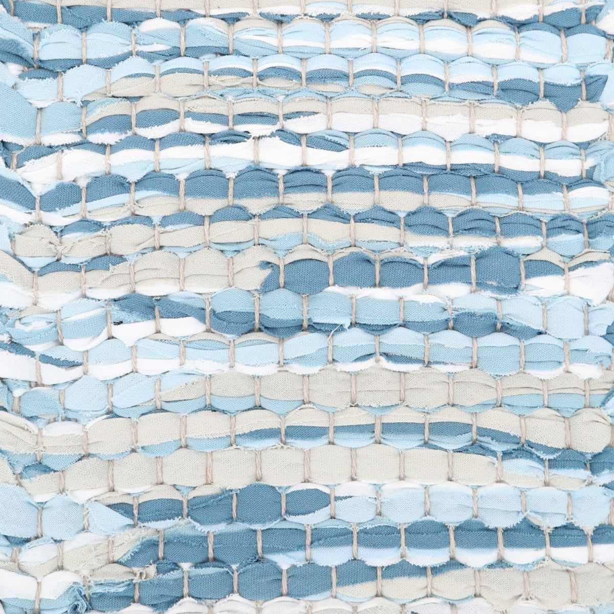 <p>Double Weave, white 101, 150, blue mix 157, 500, 501 on the natural yarn</p>