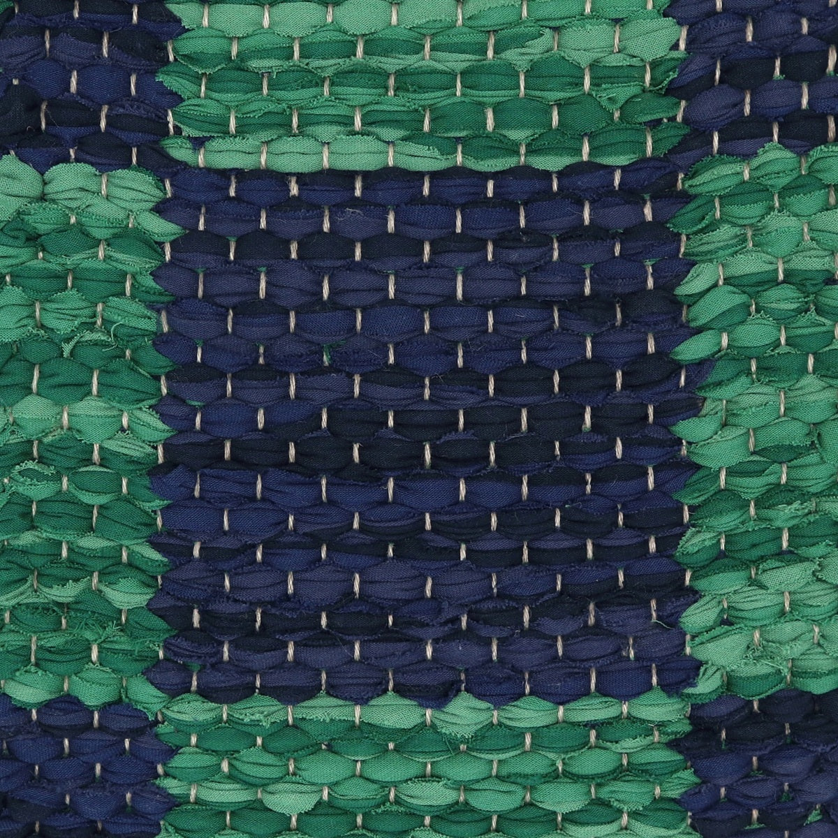 <p>Double Weave Chequered, 1 sq - green mix 4435, 414, 414/2, 2 sq - blue mix 522, 516, 541</p>
