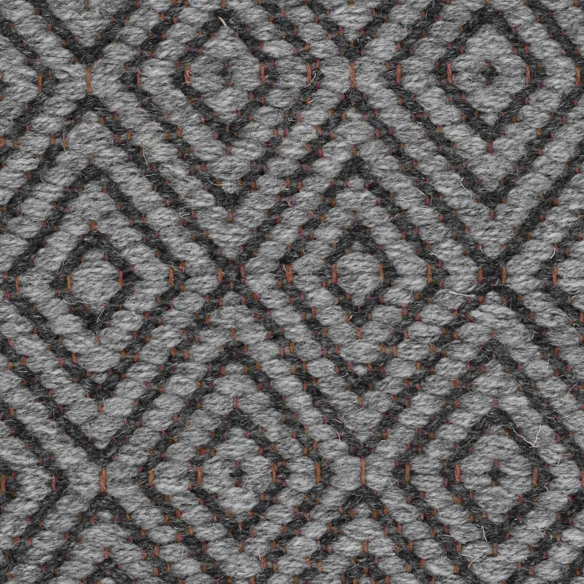 <p>Dual Diamond Twill, main 04, inside 05 on the brown yarn</p>