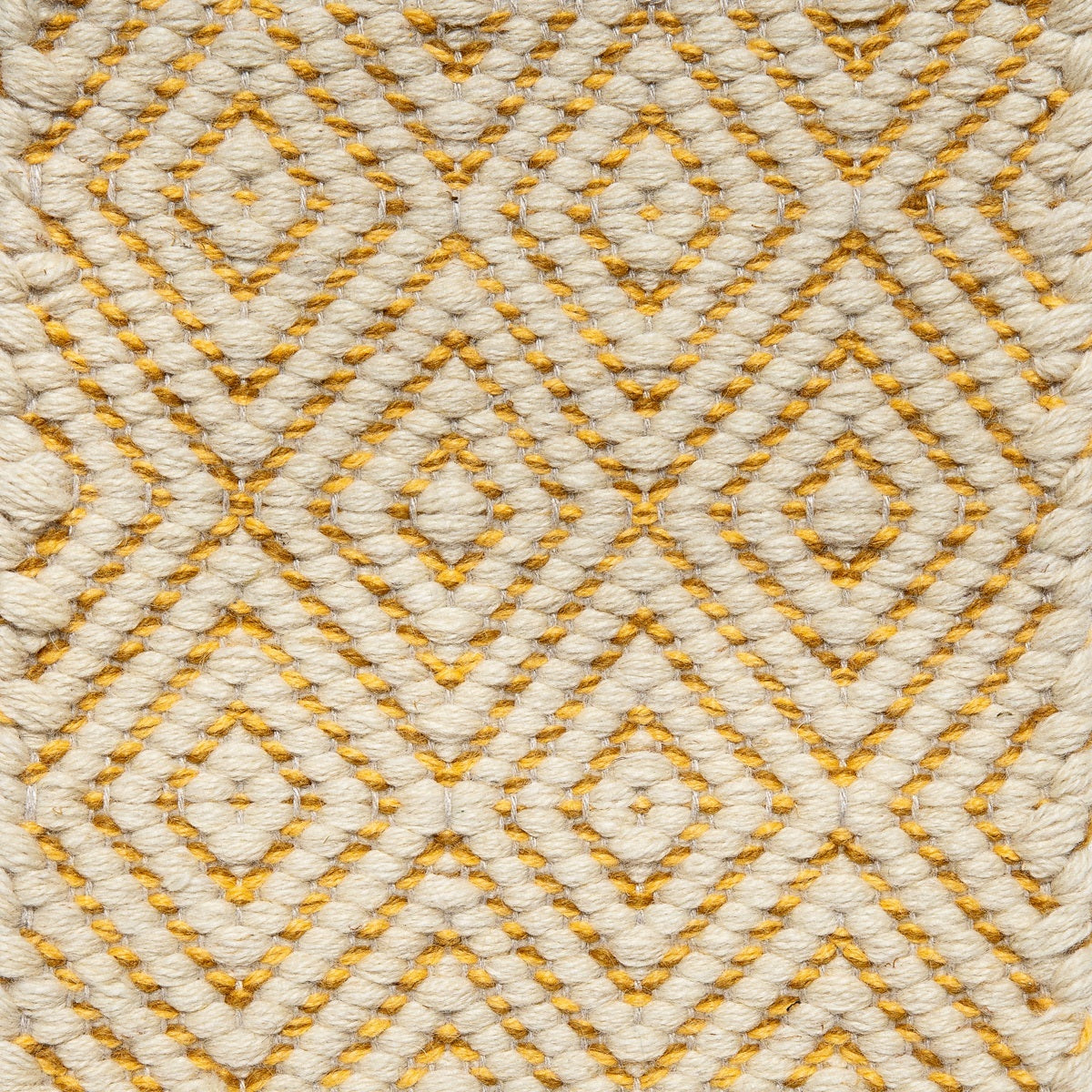 <p>Dual Diamond Twill, main beige 6023, inside yellow mix CH018, 2008 on the natural yarn</p>