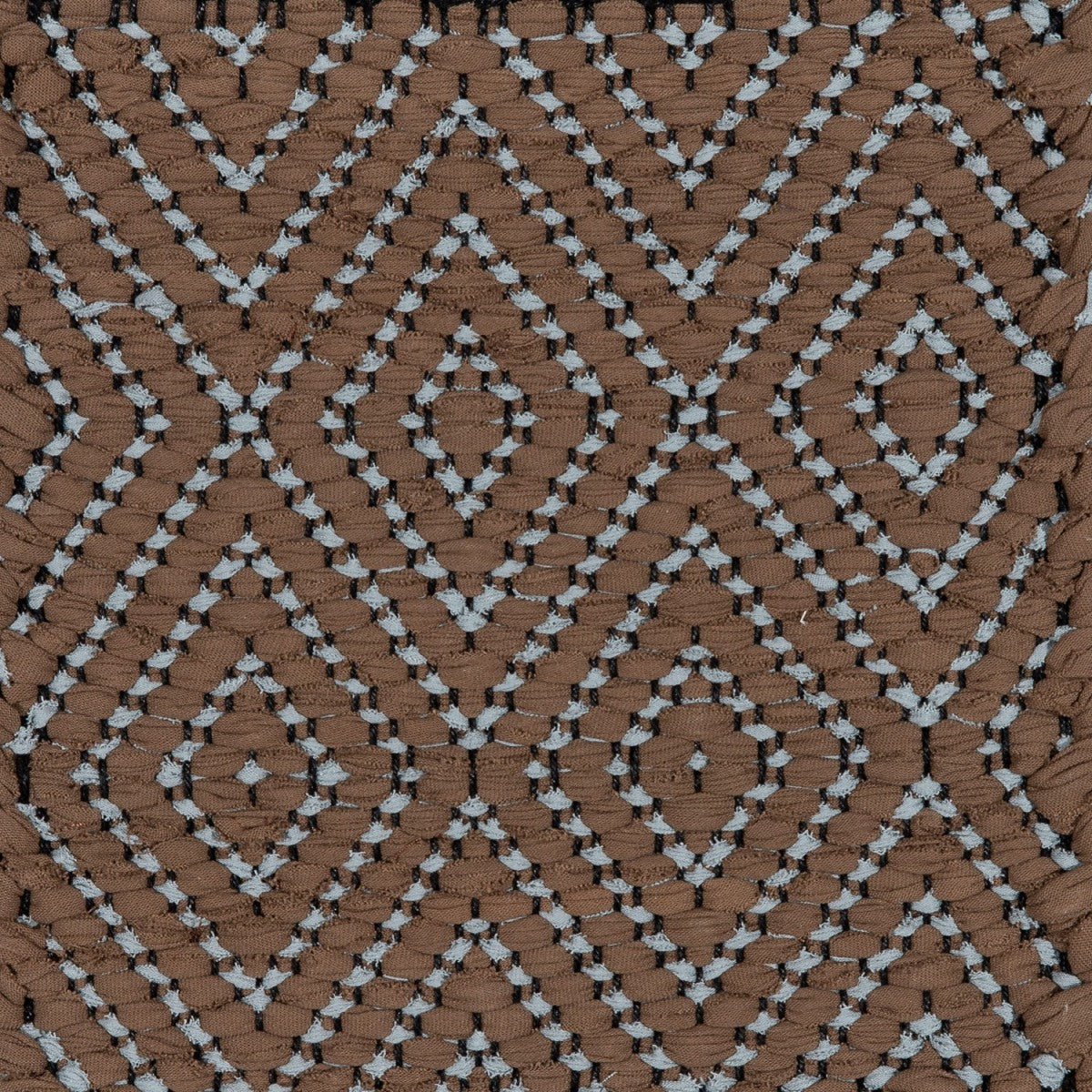 <p>Dual Diamond Twill, main brown 241, inside light blue 126 on the black yarn</p>