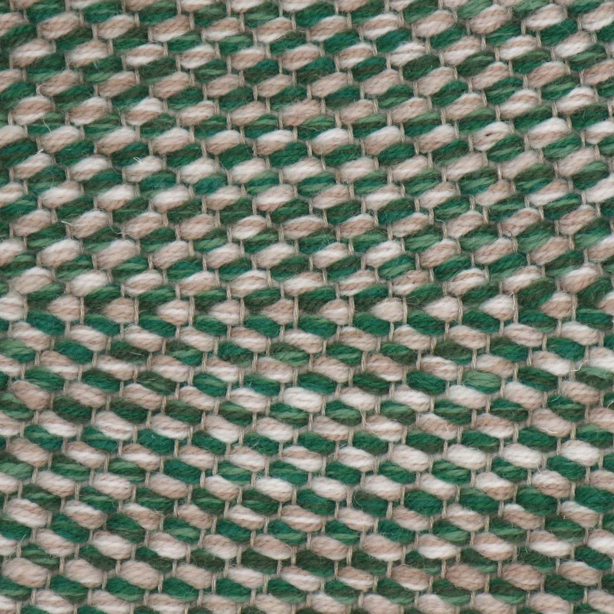 <p>Dual Herringbone, 1 row - beige mix 1008, 1023, 6040, 2 row - green mix 4006, 4007, 4008, 4011 on the natural yarn</p>