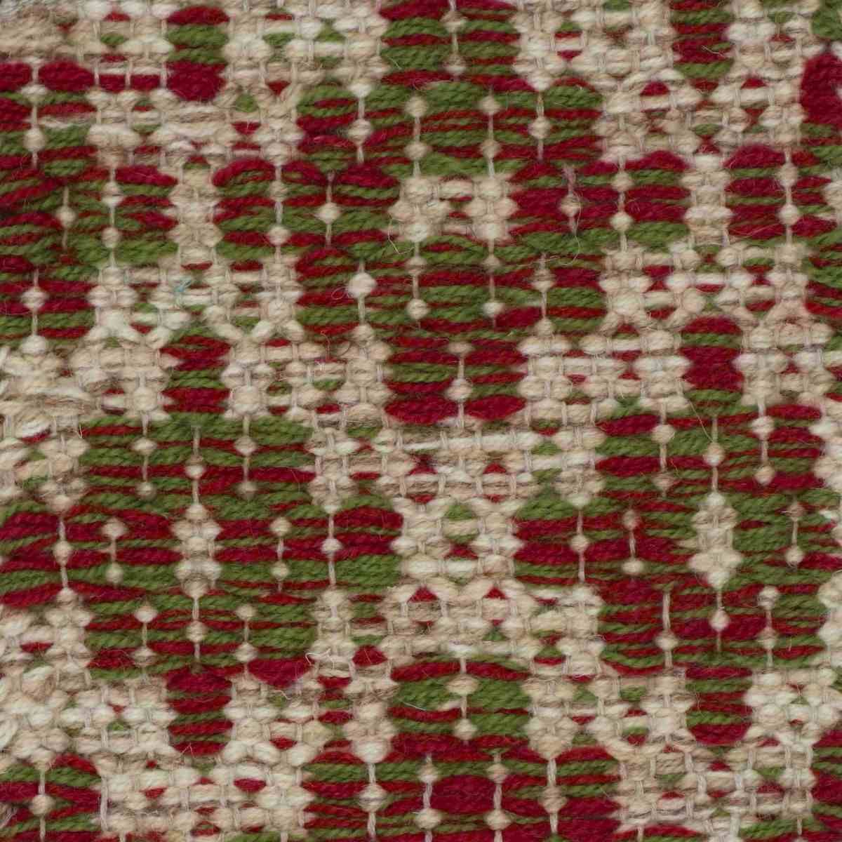 <p>Flower, base beige mix 07, 02, 19, 06, 6014, 6023, flower mix CH015, 3011 on the natural yarn</p>