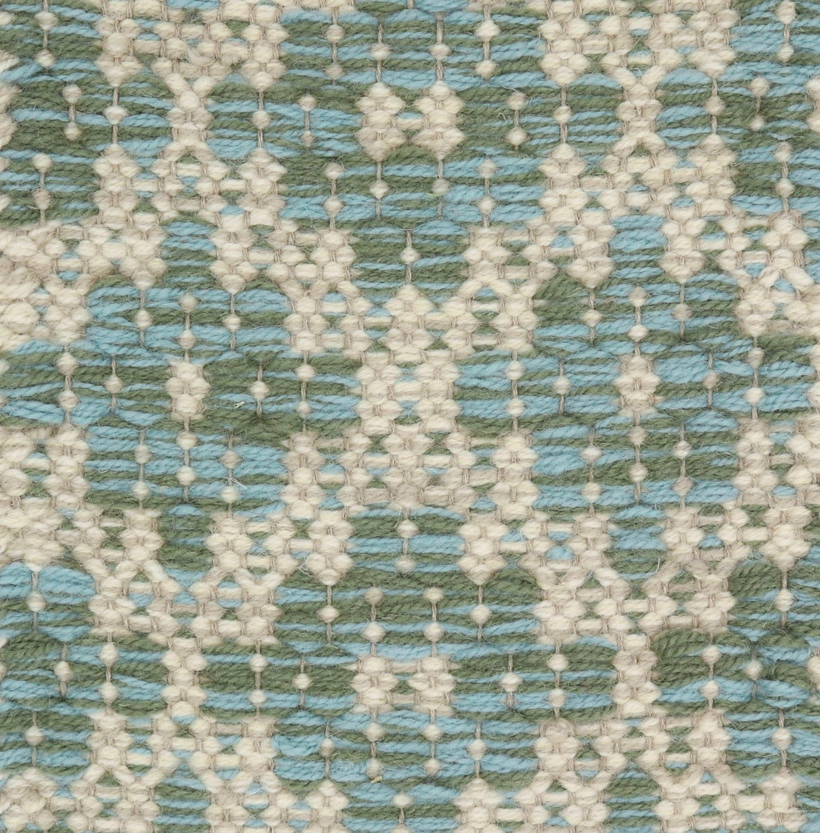 <p>Flower, base beige mix CH1207, CH044, 06, cross in aqua mix 5012, 1025 on the natural yarn</p>