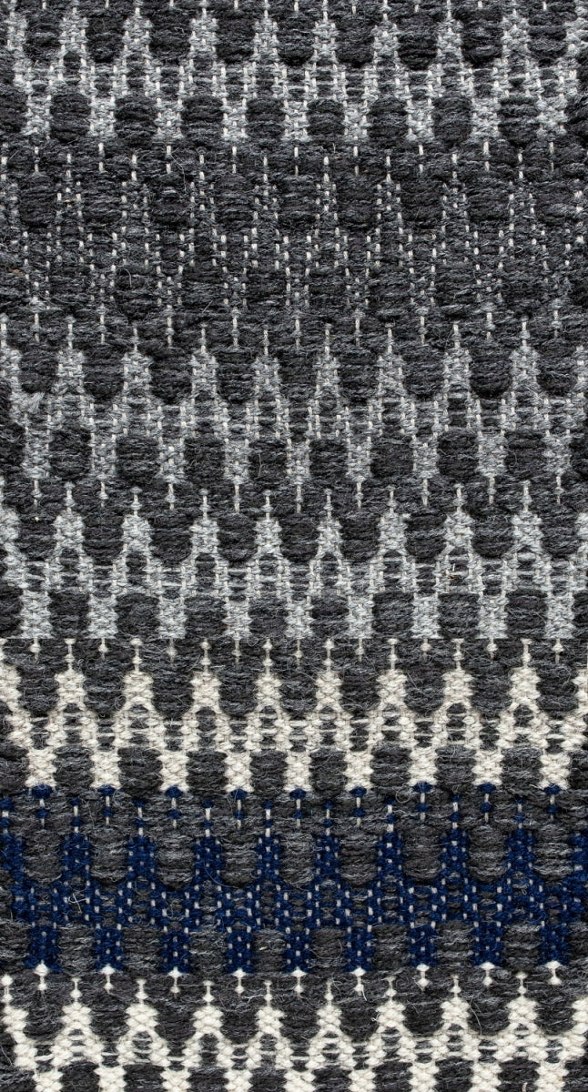 <p>Folk Zig Zag Striped, main dark grey mix 6020, CH7878, 05, inside 1) white 1023, 2) blue CH014, 3) grey 12, 4) 04, 5) 08, 6) 05, 8) mix 04, 08</p>