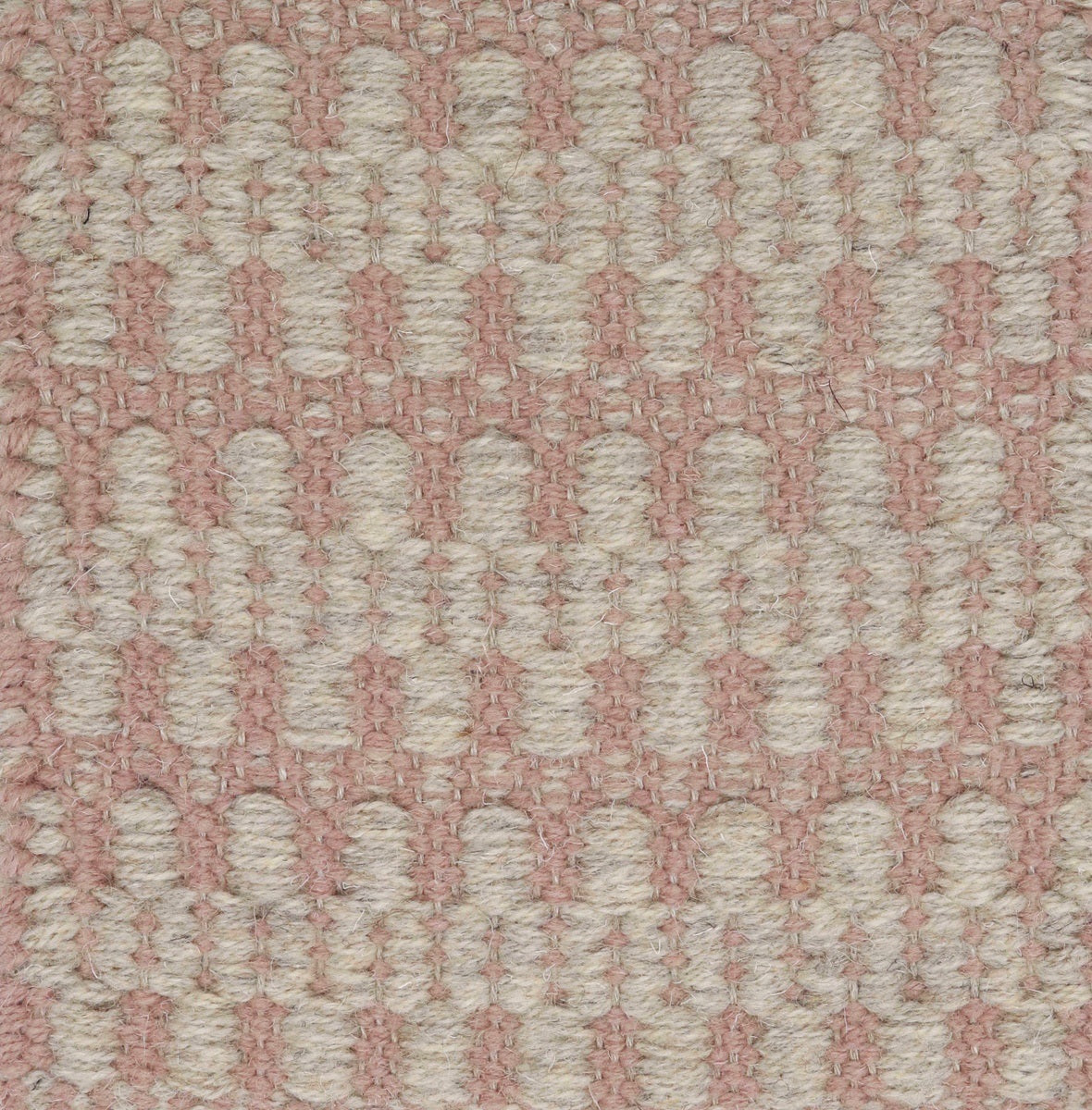 <p>Folk Zig Zag, main light grey 12, inside pink 8166 on the natural yarn</p>