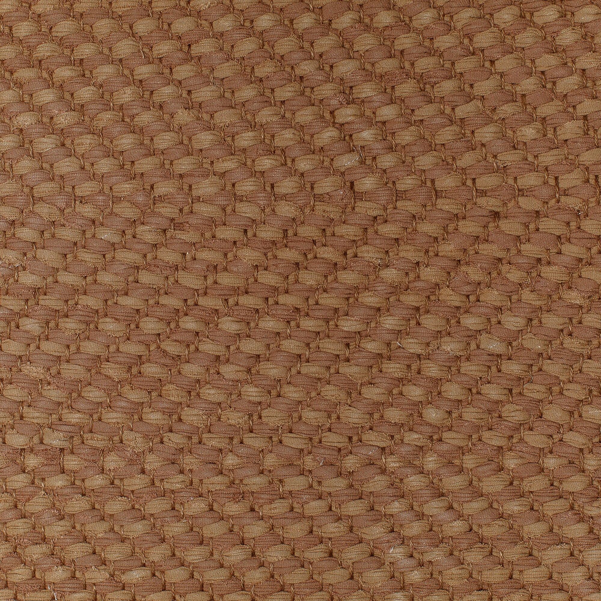 <p>Dual Herringbone, 1 row - brown 245, 2 row - dark brown 246 on the brown yarn</p>