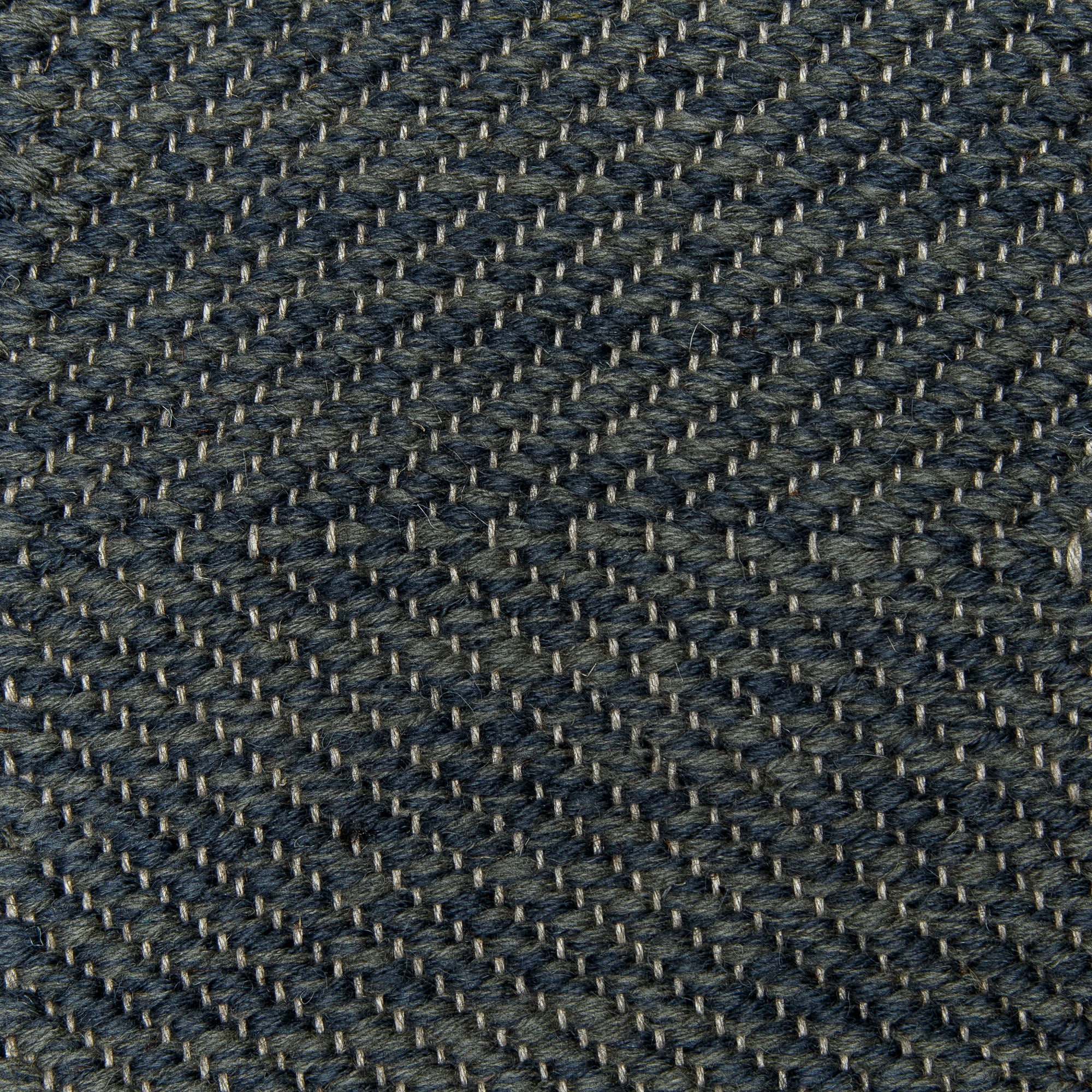 <p>Herringbone, grey-blue mix 062, 262 on the natural yarn</p>
