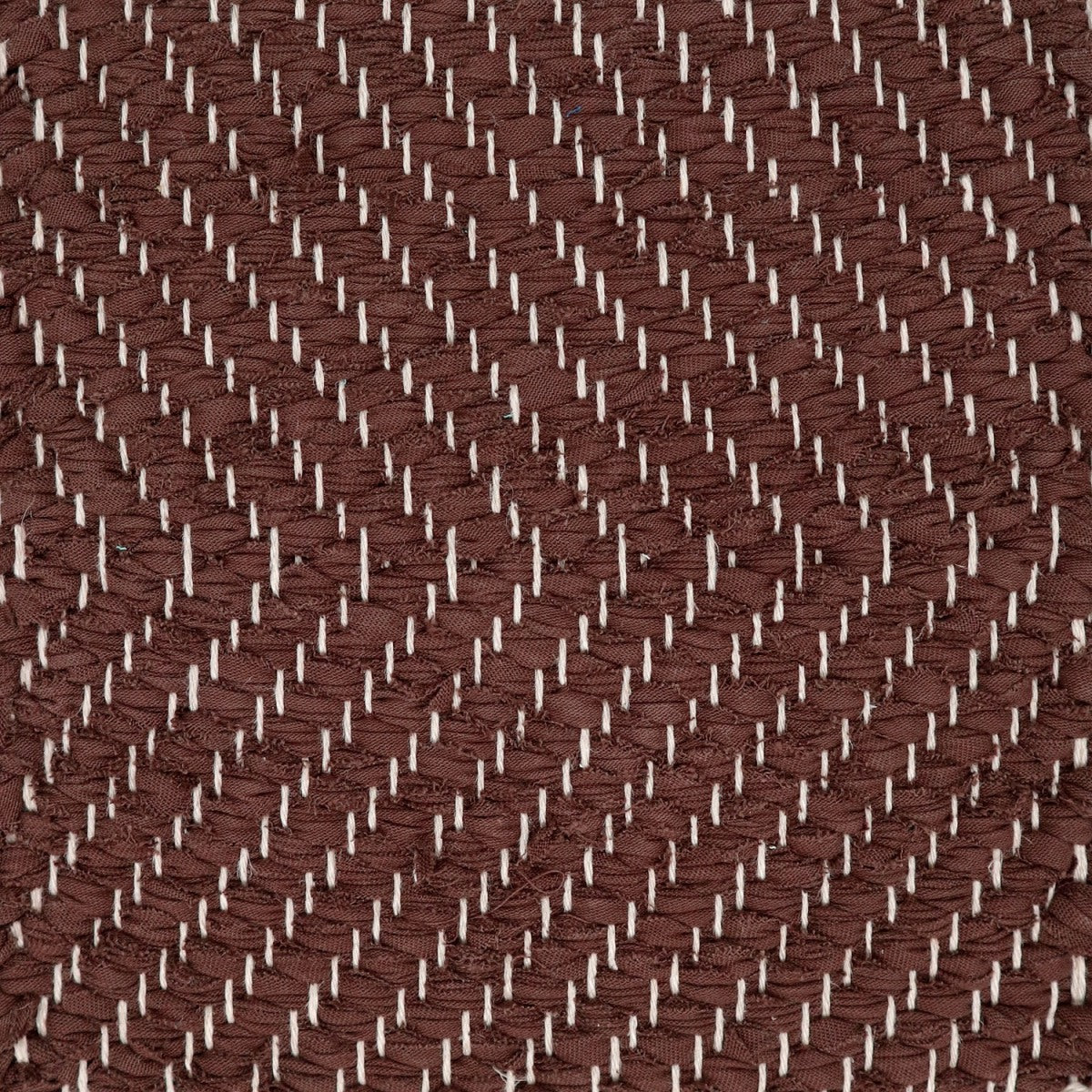 <p>Herringbone, brown 208 on the natural yarn</p>