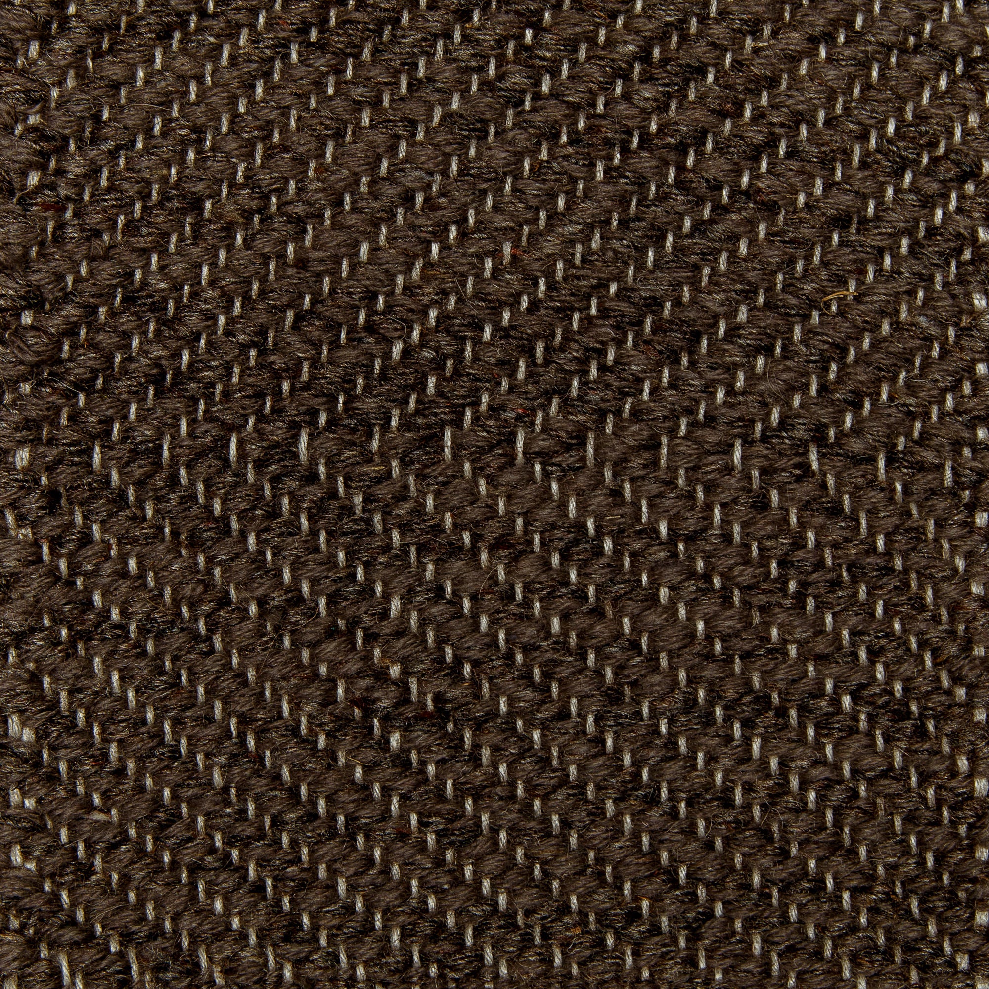 <p>Herringbone, brown mix 1007, 17 on the natural yarn</p>