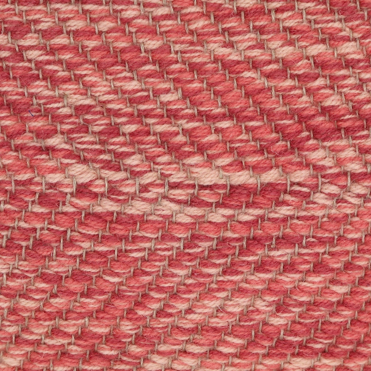 <p>Herringbone, light pink mix 3010, 3016, 3019, on the natural yarn</p>