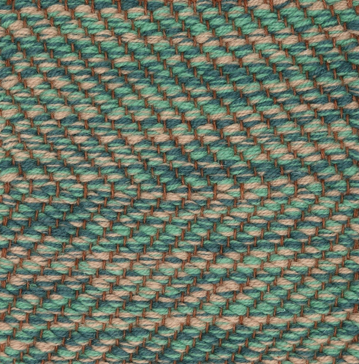 <p>Herringbone, mix of CH3424, 8233, 6040 on the brown yarn</p>