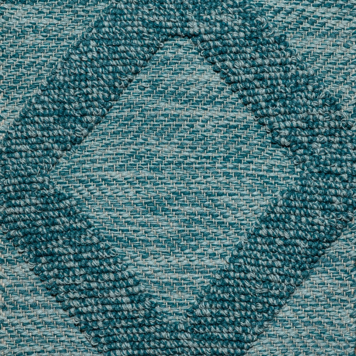 <p>Herringbone with Boucle (diamond), field and boucle in blue mix 5008, 5012, СН4400, СН050 on the natural yarn</p>