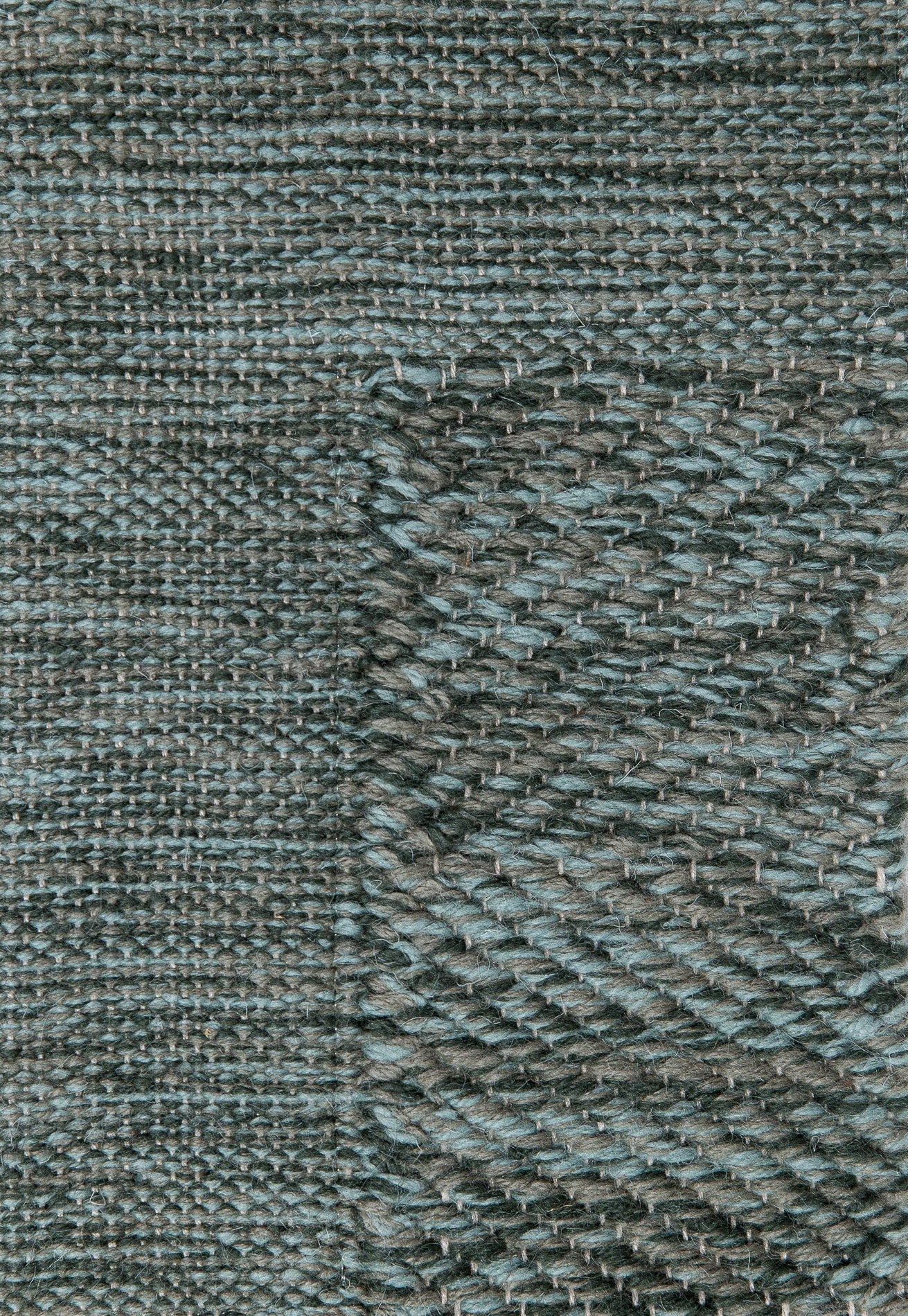 <p>Herringbone with Single Weave Frame, green mix CH4400, CH017, 1025 on the natural yarn</p>