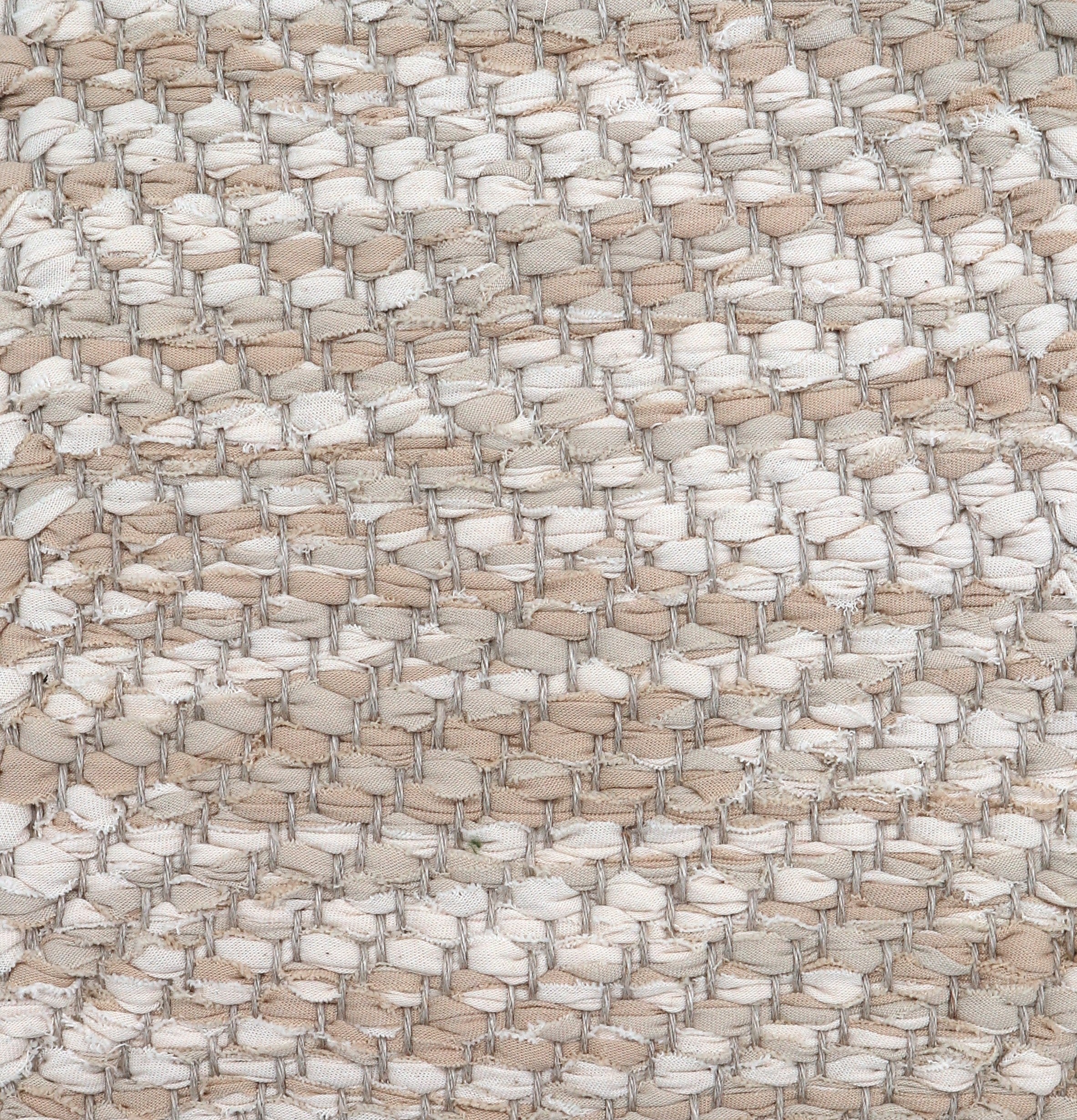 <p>Herringbone, beige mix 216, 232 with offwhite 104, warp - natural linen</p>