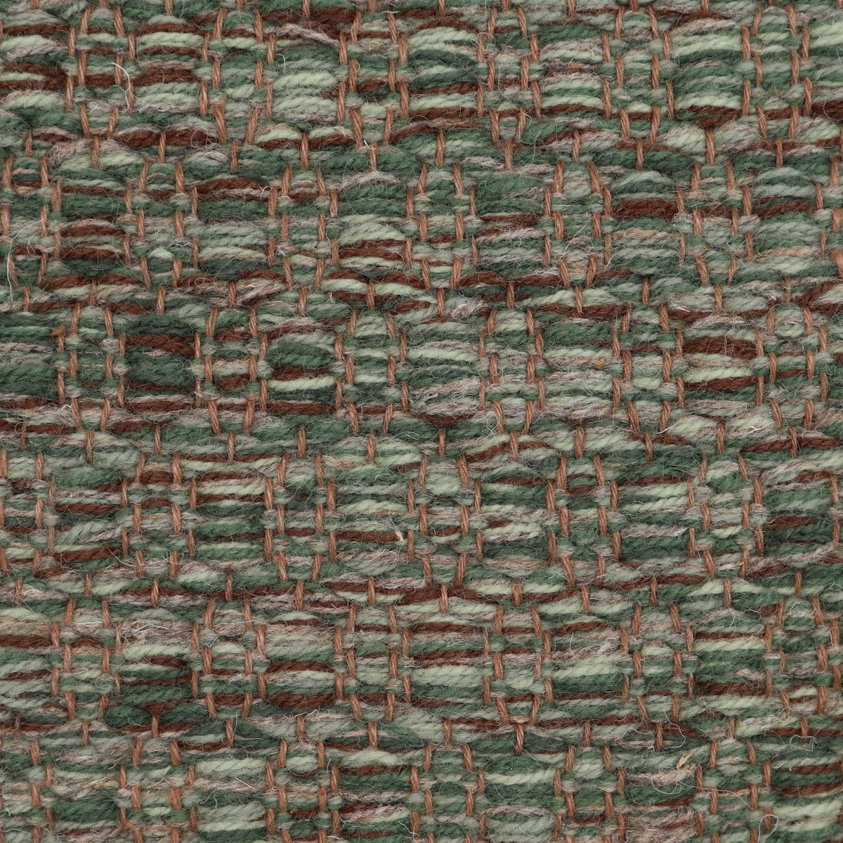 <p>Honeycombs, mix of light grey 11, CH017, Ch4225, 1025, 4015, 4011 in the brown yarn</p>