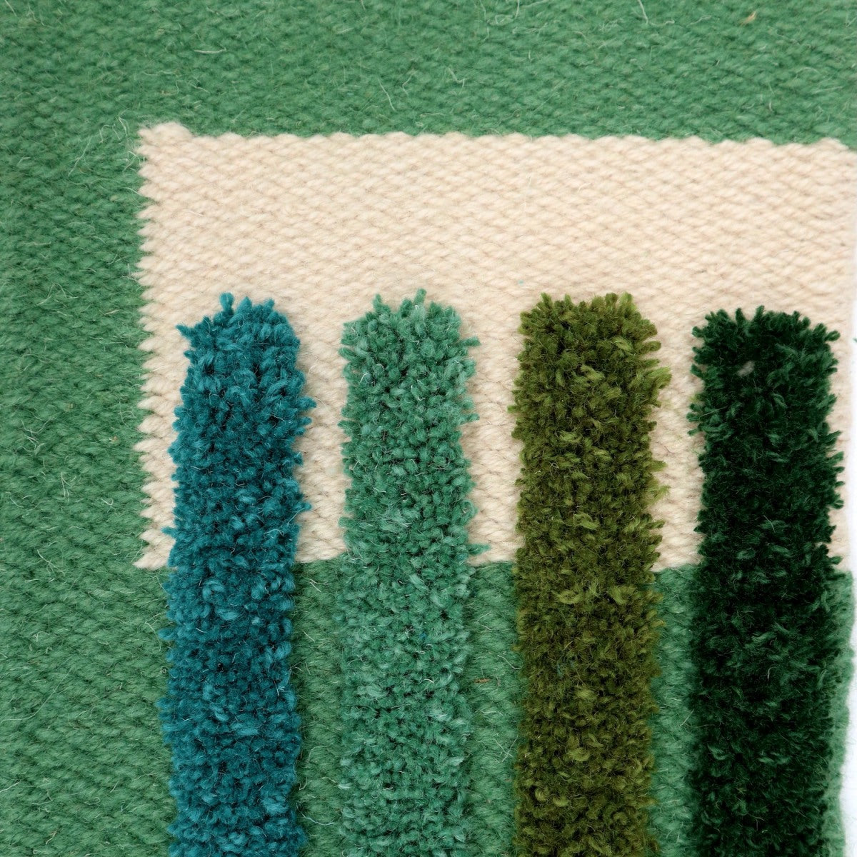 <p><meta charset="UTF-8"><a id="fancybox-right"></a><span id="fancybox-right-ico" class="fancy-ico"></span></p>
<div class="fancybox-title-inside" id="fancybox-title"></div>
<div class="fancybox-title-inside">
<div id="fancybox-title" class="fancybox-title-inside">
<meta charset="UTF-8">
<span>HORIZON created by Yuriy Zimenko, main green 4006, insert white 1023, tufts 1) CH050, 2) 8233, 3) CH015, 4) 4011</span><br>
</div>
<br>
</div>